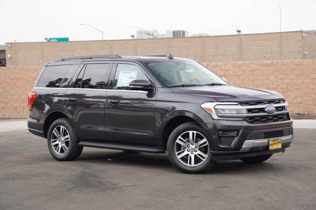 2024 FORD Expedition