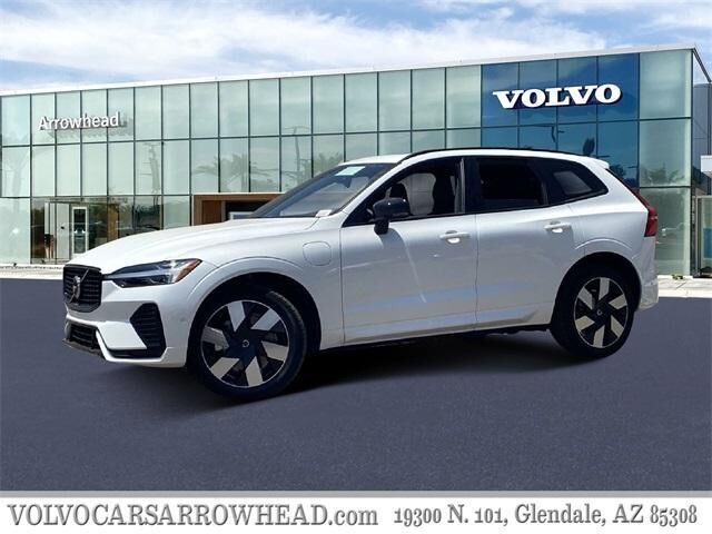 2025 VOLVO XC60