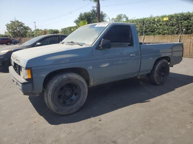 Nissan Pickup