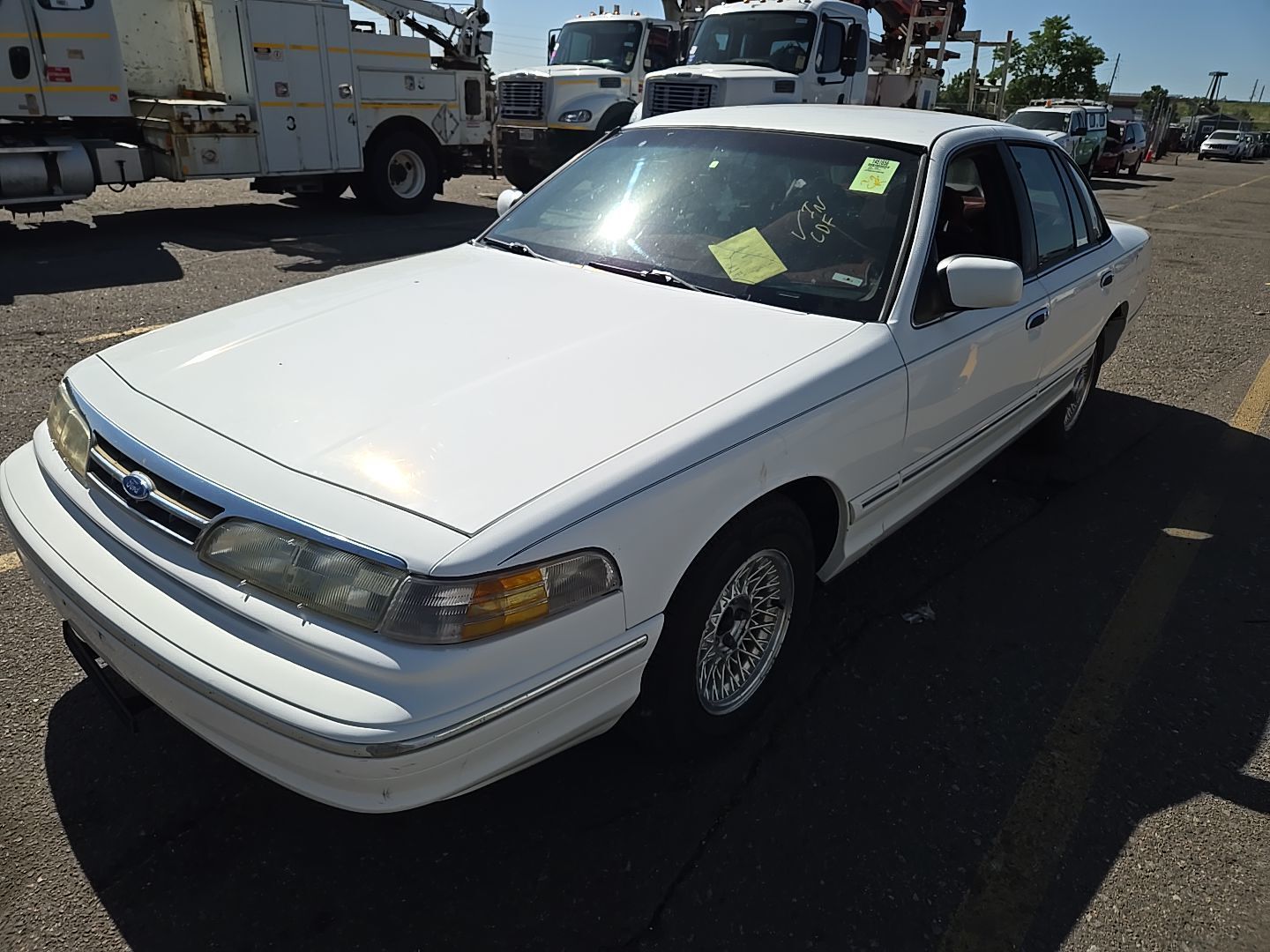 Ford Crown Victoria