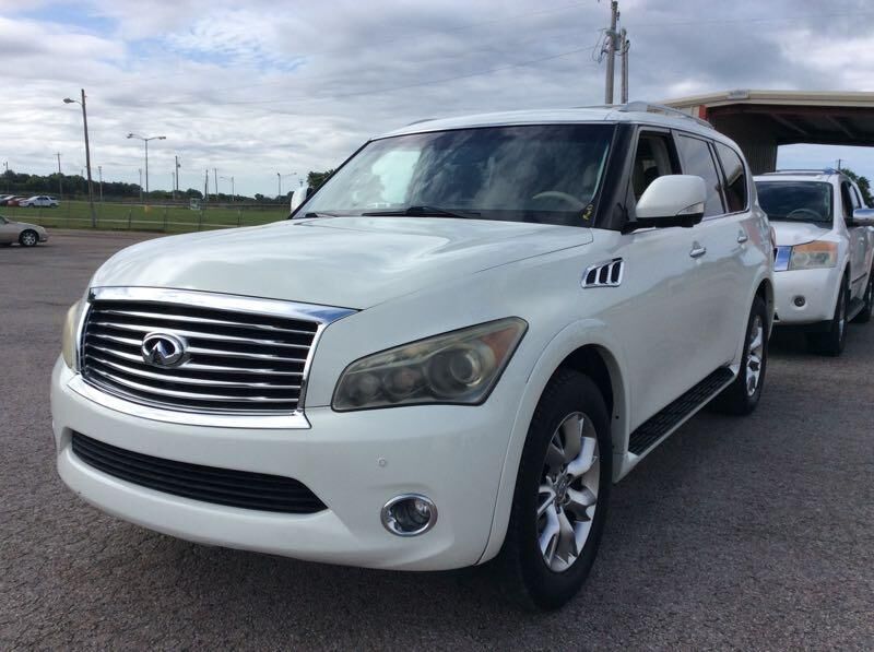 Infiniti QX56