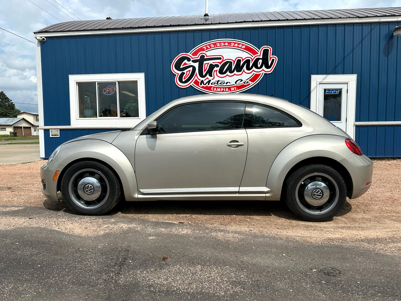 2012 VOLKSWAGEN Beetle