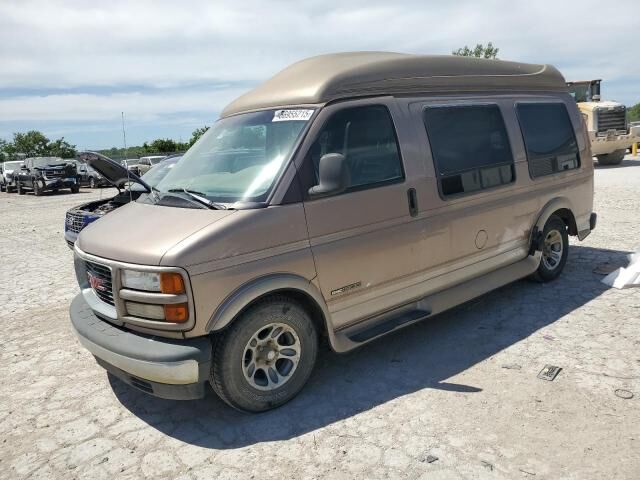 GMC Savana