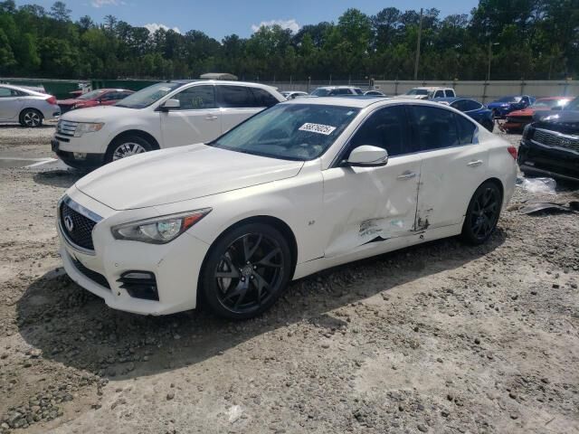 2015 INFINITI Q50