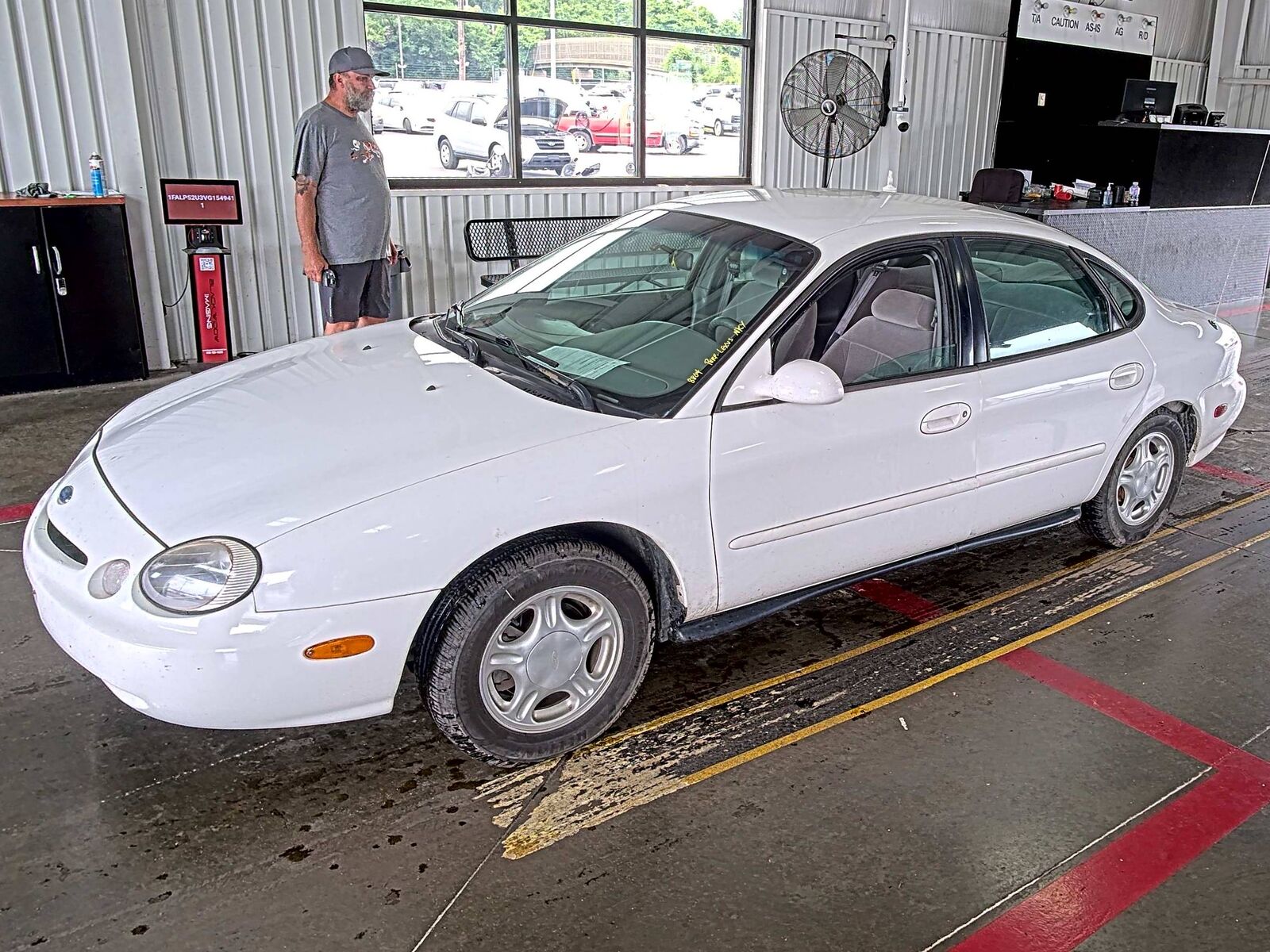 Ford Taurus