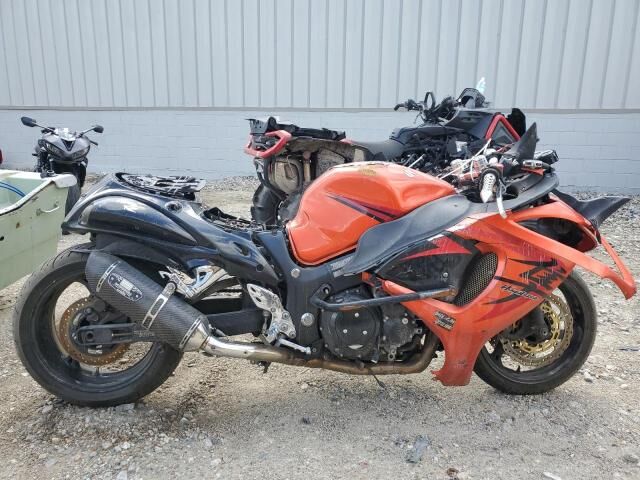 Suzuki GSX1300R