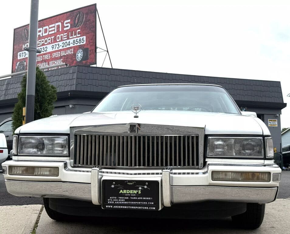 Cadillac Deville