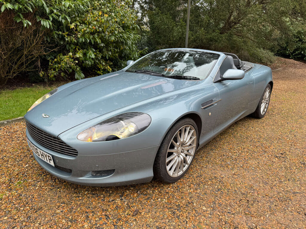 Aston Martin DB9