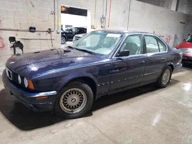 BMW 530i