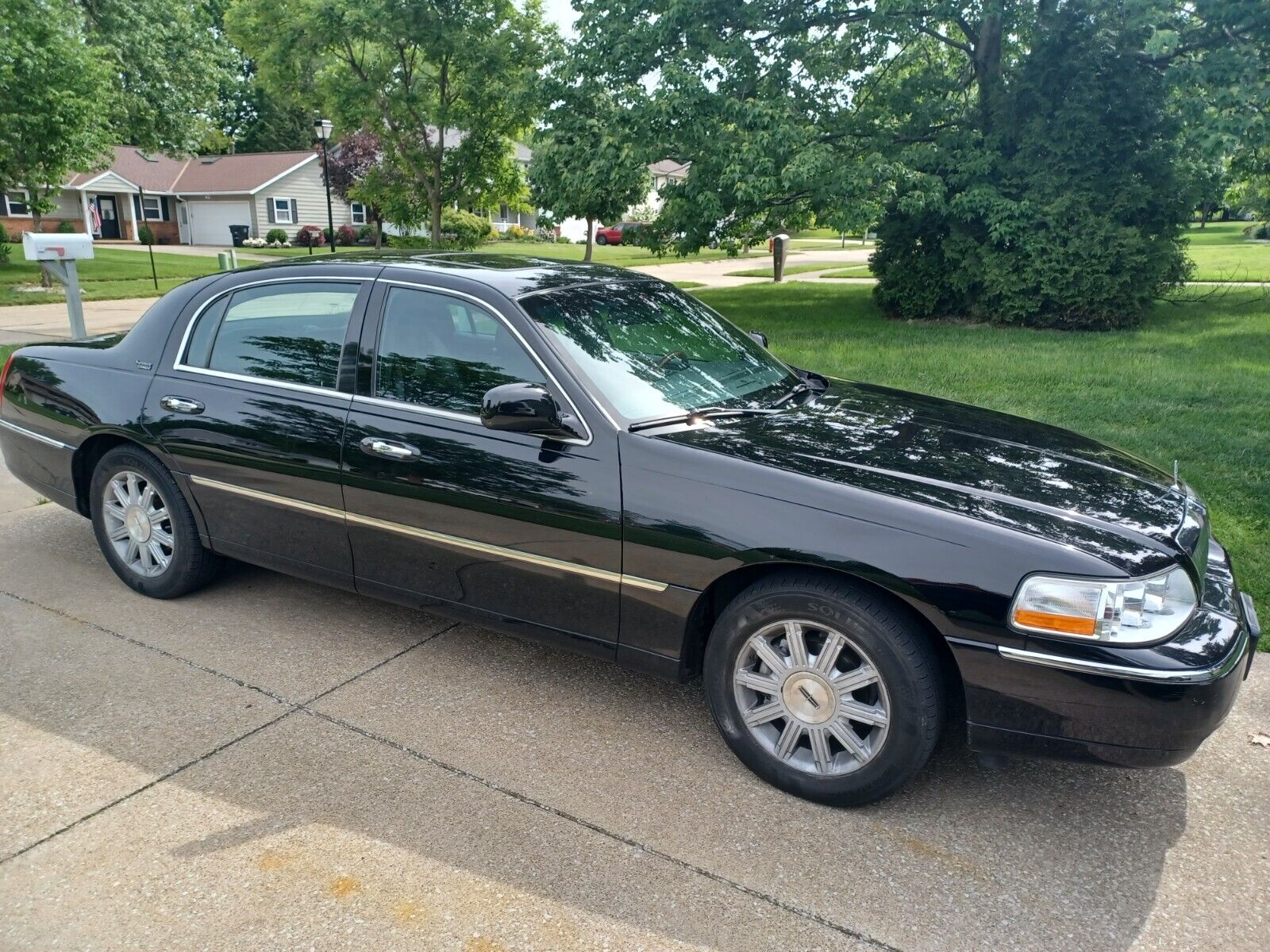 Lincoln Town Car