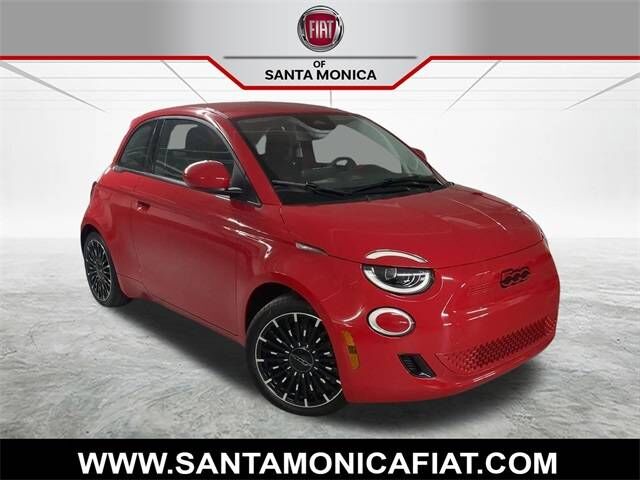 2024 FIAT 500e