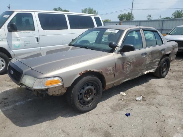 Ford Crown Victoria