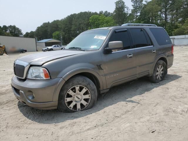 Lincoln Navigator