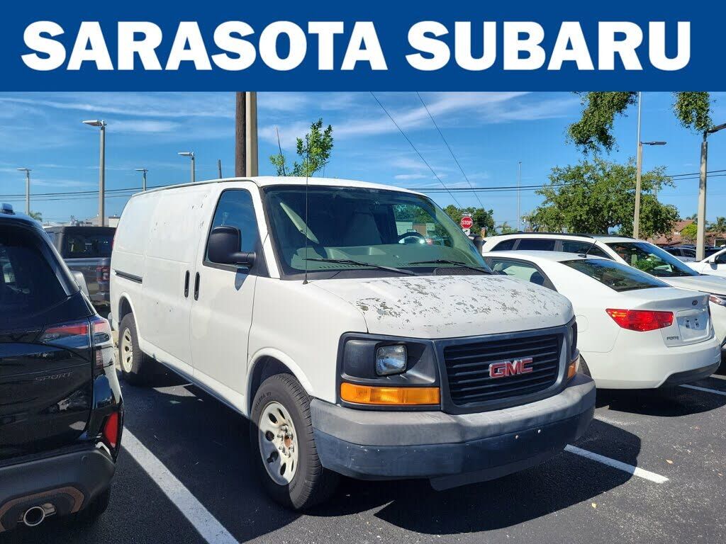 GMC Savana