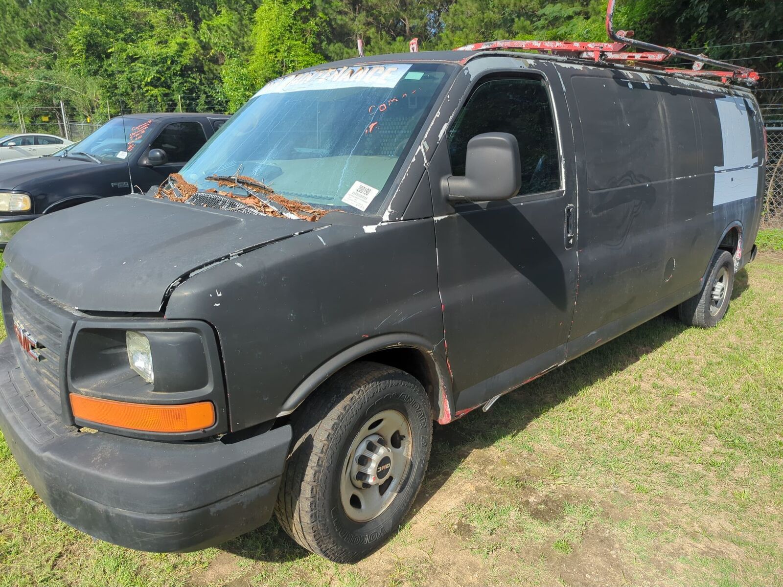 GMC Savana