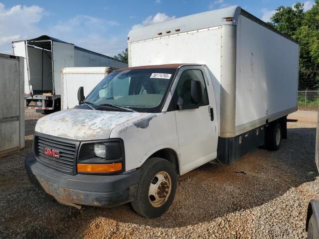 GMC Savana