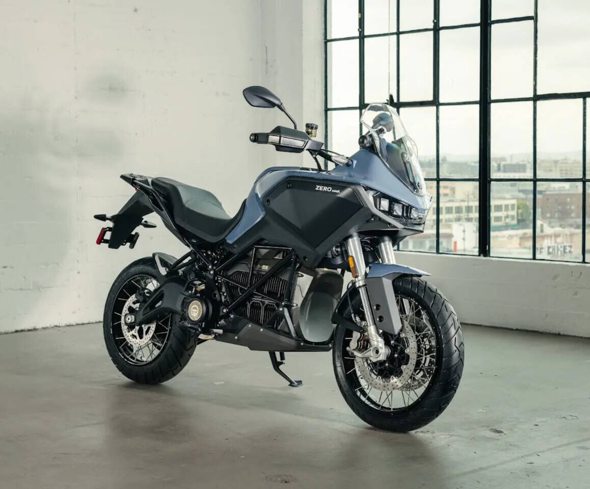 2025 ZERO MOTORCYCLES DSR/X