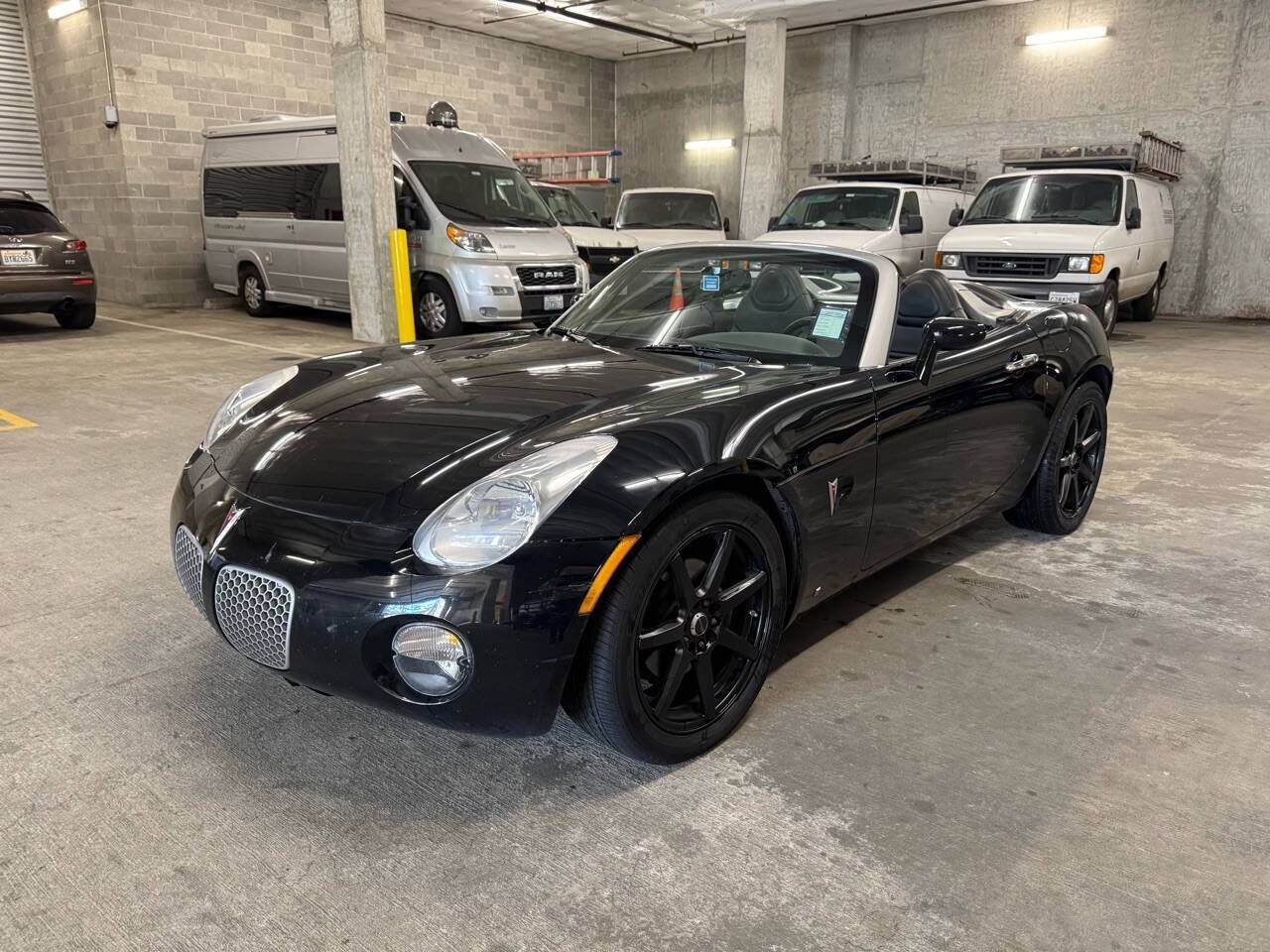 Pontiac Solstice