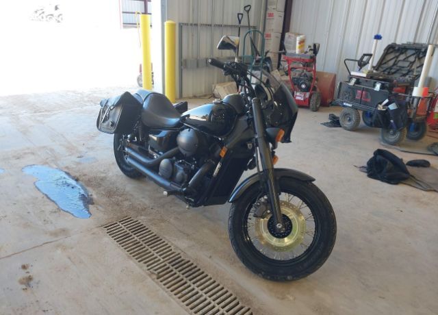 Honda VT750 (Shadow Phantom)