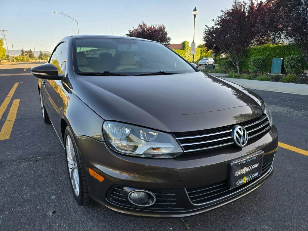 2012 VOLKSWAGEN Eos