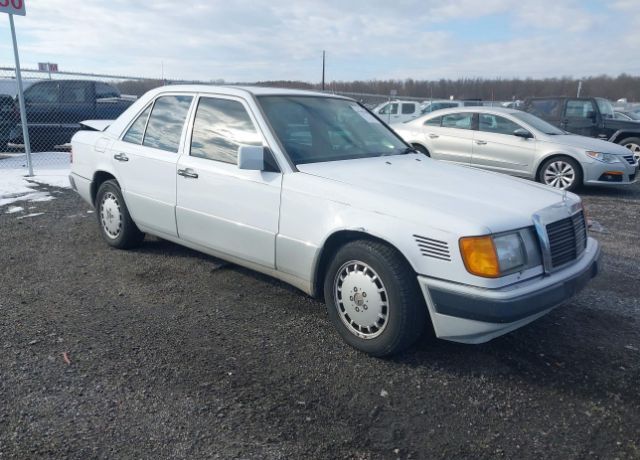 Mercedes-Benz 300