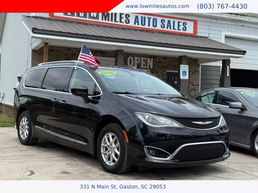 2020 CHRYSLER Pacifica