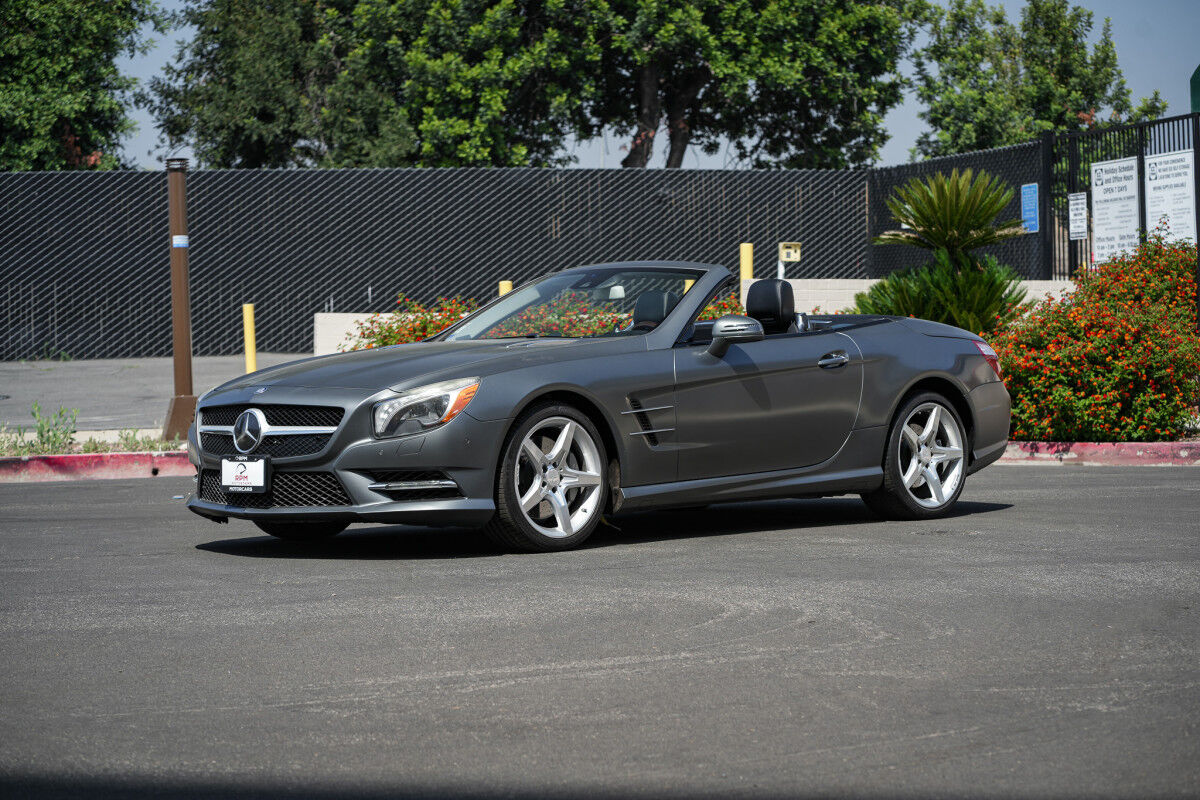 Mercedes-Benz SL-Class