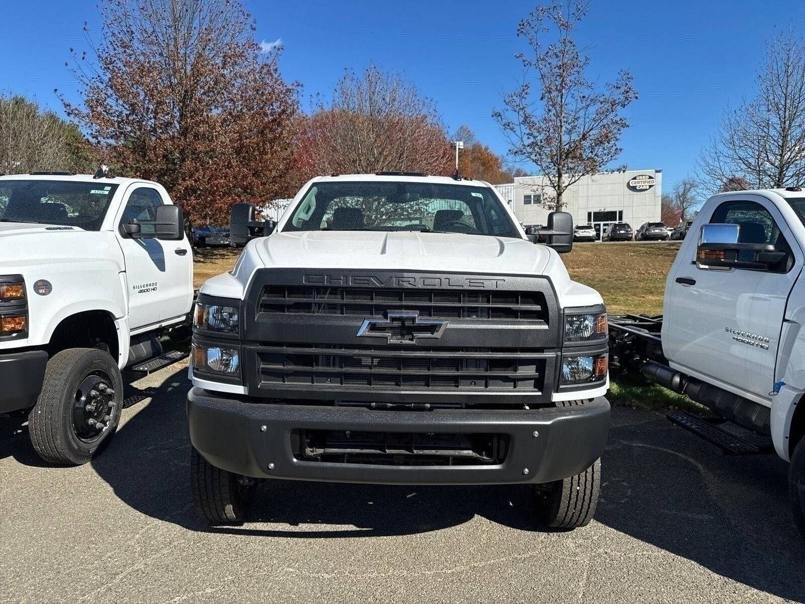 2024 GMC Silverado Medium Duty