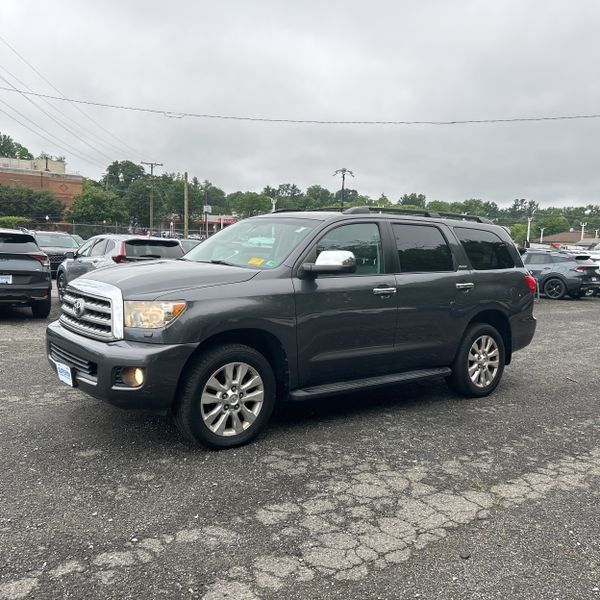 Toyota Sequoia
