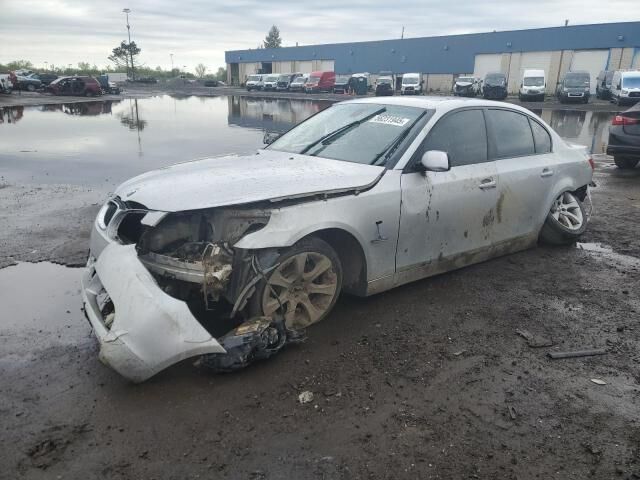 BMW 545i