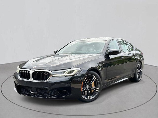 2023 BMW M5