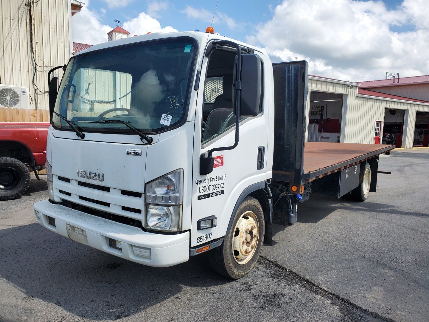 Isuzu NQR/NRR