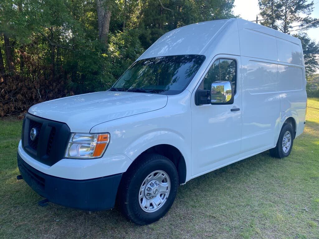 Nissan NV