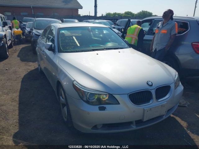 BMW 530i