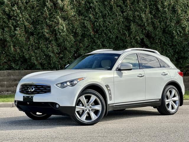 Infiniti FX50