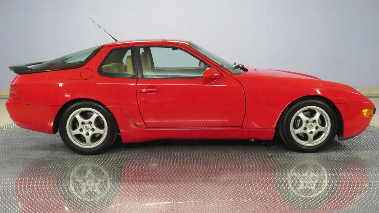 Porsche 968