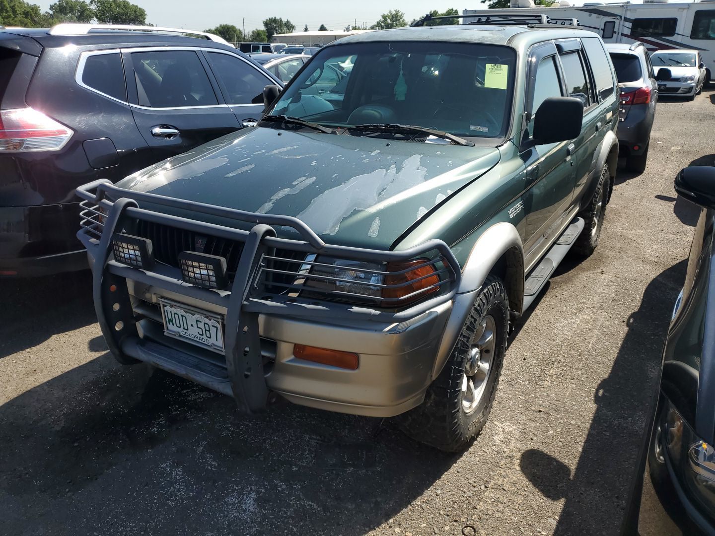 Mitsubishi Montero Sport