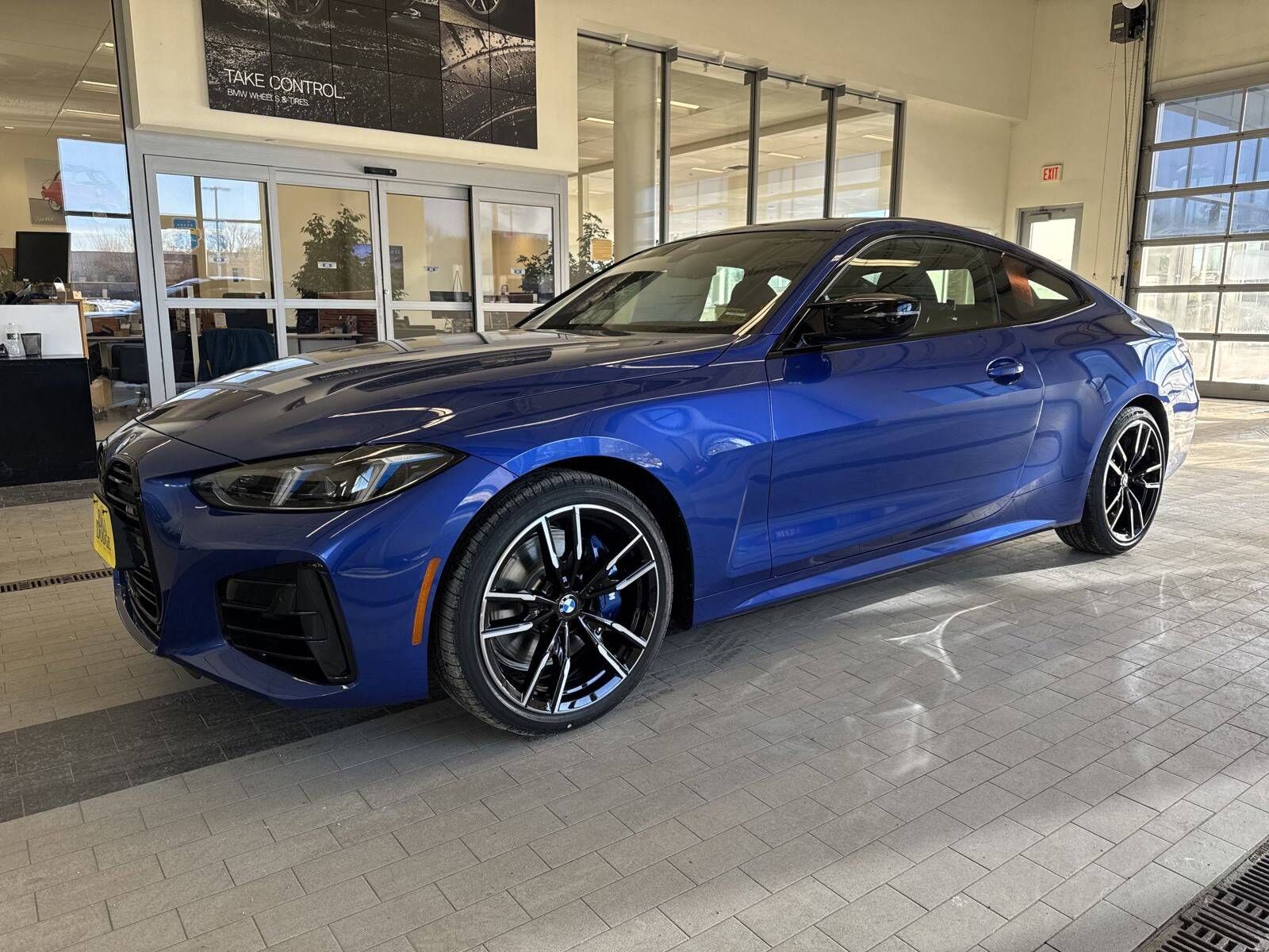 2025 BMW M4