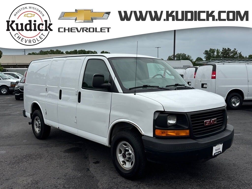 GMC Savana