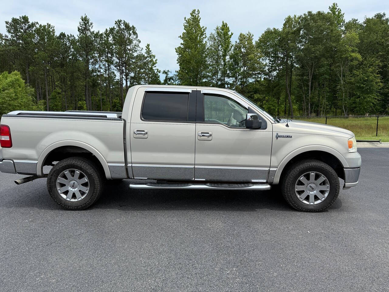 Lincoln Mark LT