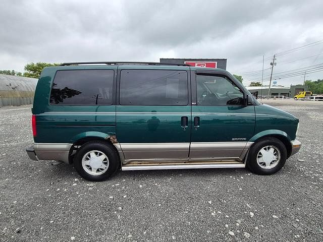 GMC Safari