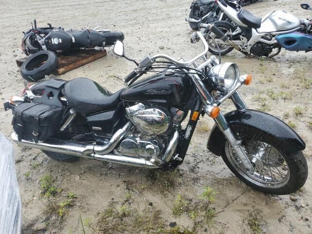 Honda VT750 (Shadow Aero)