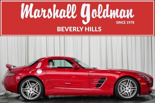 Mercedes-Benz SLS-Class