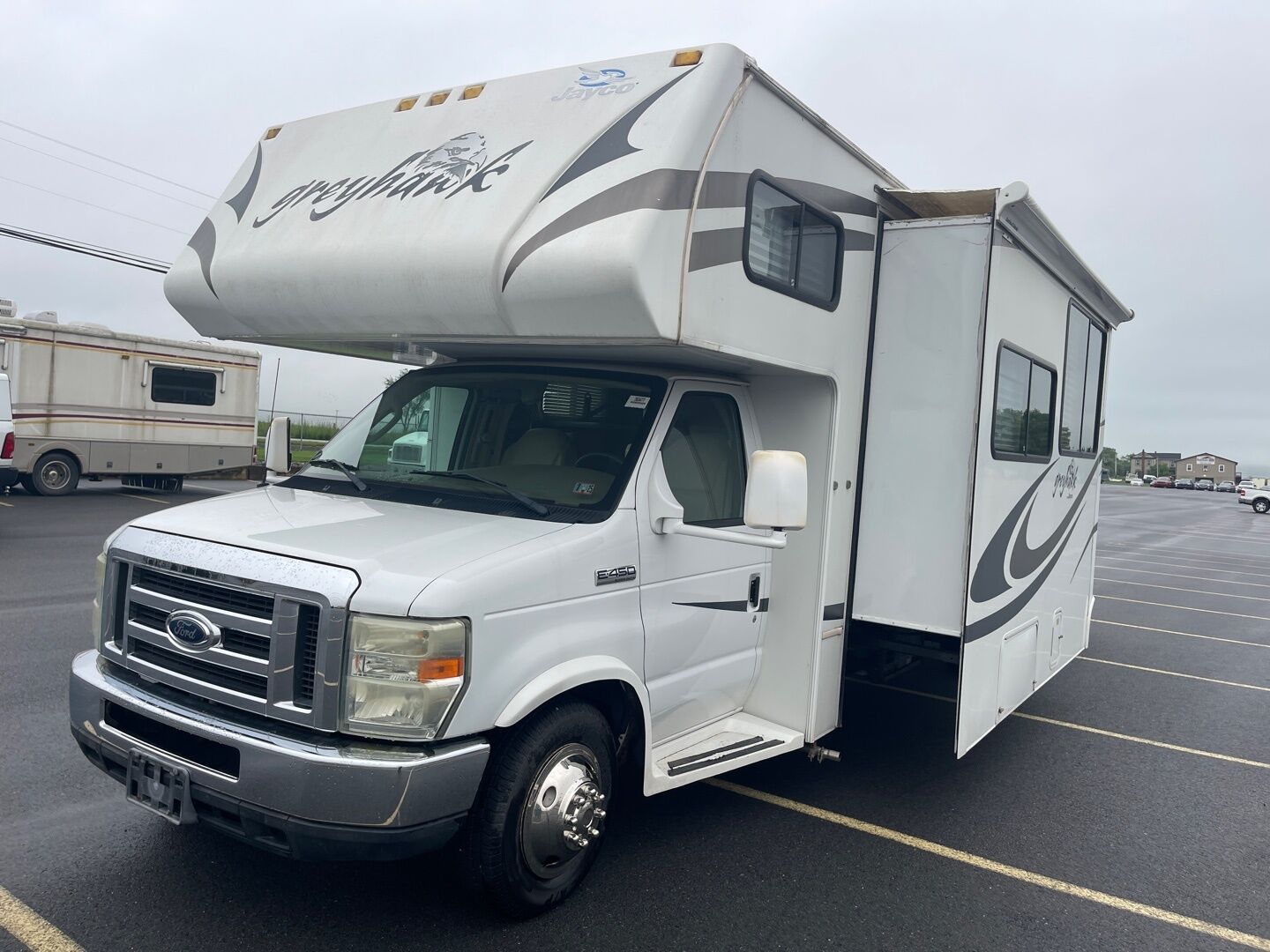 Ford E-450
