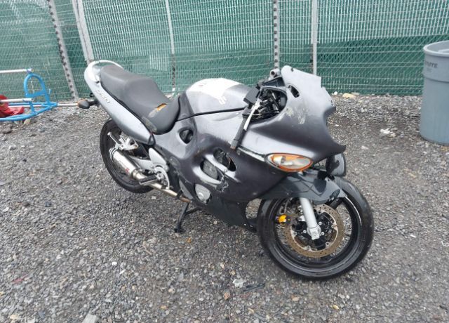 Suzuki GSX750F