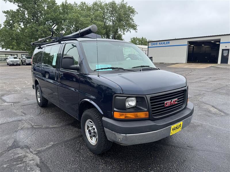 GMC Savana