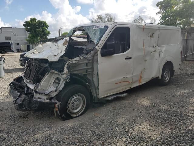 Nissan NV