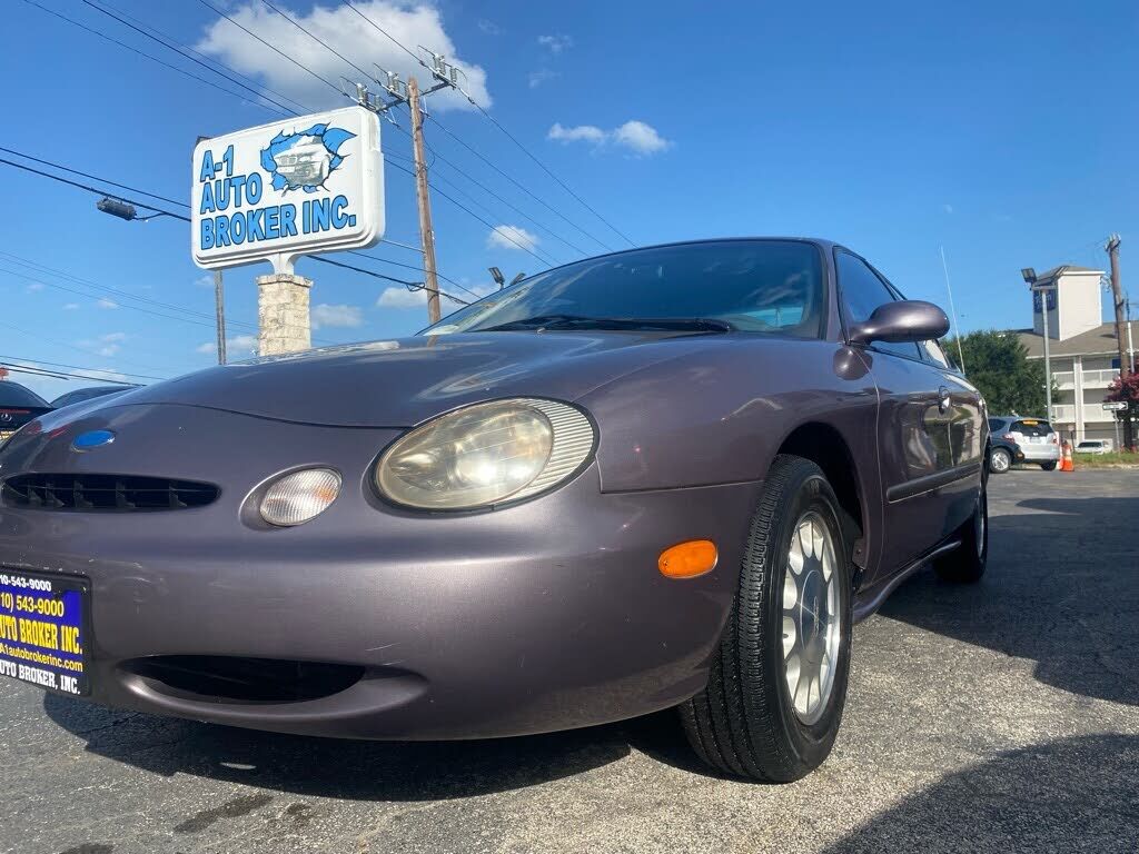 Ford Taurus