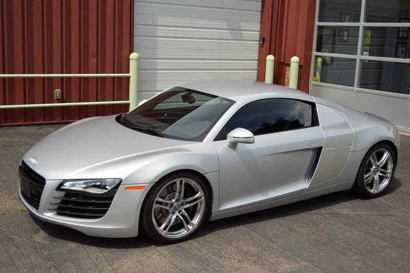 2009 AUDI R8