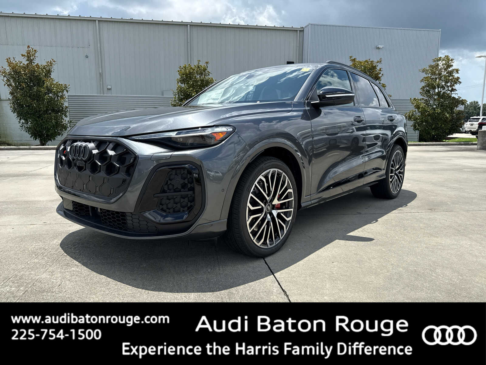 2025 AUDI SQ5